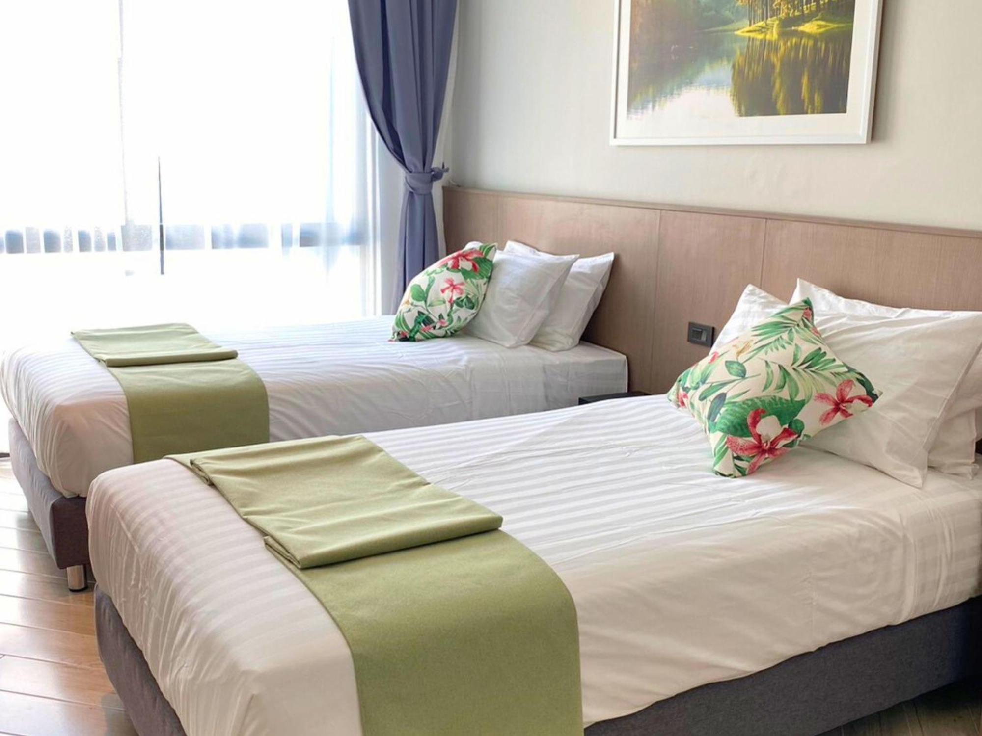 Sand Dance Hotel Prachuap Khiri Khan Exterior photo